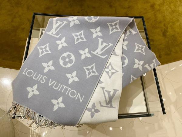 Louis Vuitton Scarf LVC00495